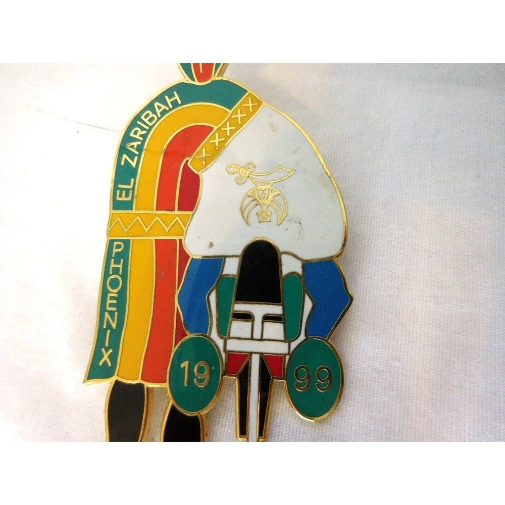 Vintage El Zaribah‎ Shrine Temple Phoenix Arizona Lapel  Bolo